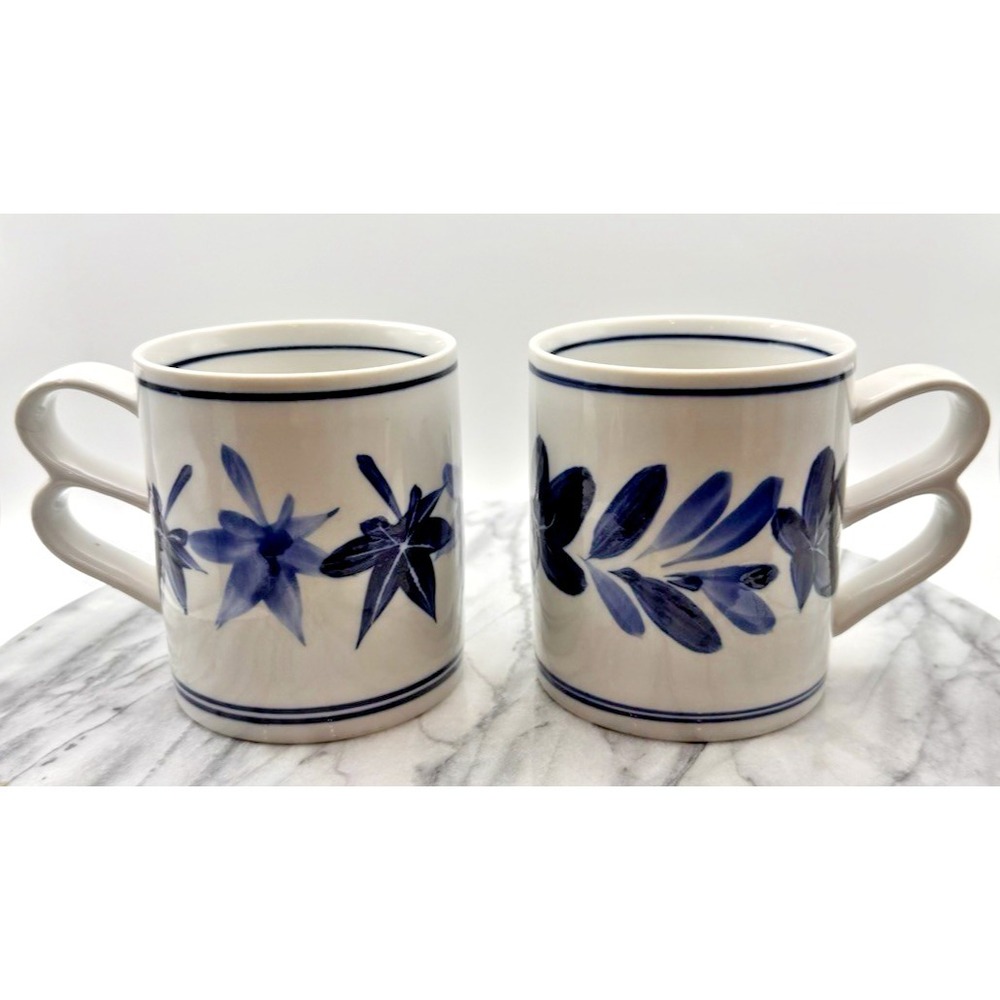 Blue Floral Coffee Mugs Easy Grip Stoneware‎ Set 2